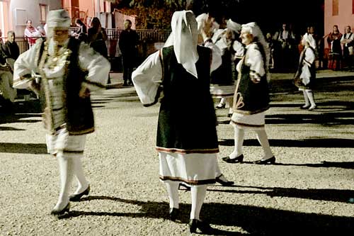 Πολιτιστικός σύλλογος Αγιοθ Πέτρου, Tanzgruppe, Cultural Association of Agios Petros